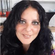 Soy una persona comprometida y responsable.Daría clases a niños y niñas de primaria que necesiten refuerzo en cualquier materia